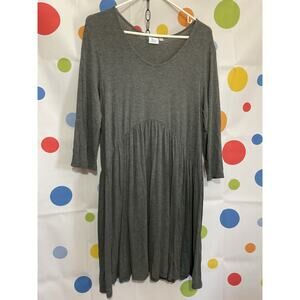 The Elevated Closet Size Large Gray Boho Dress